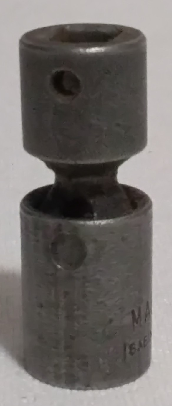 MAC 9/16″ XUI 186 3/8″ DR. 6 PT SAE SWIVEL FLEX UNVERSAL IMPACT SOCKET XUI186