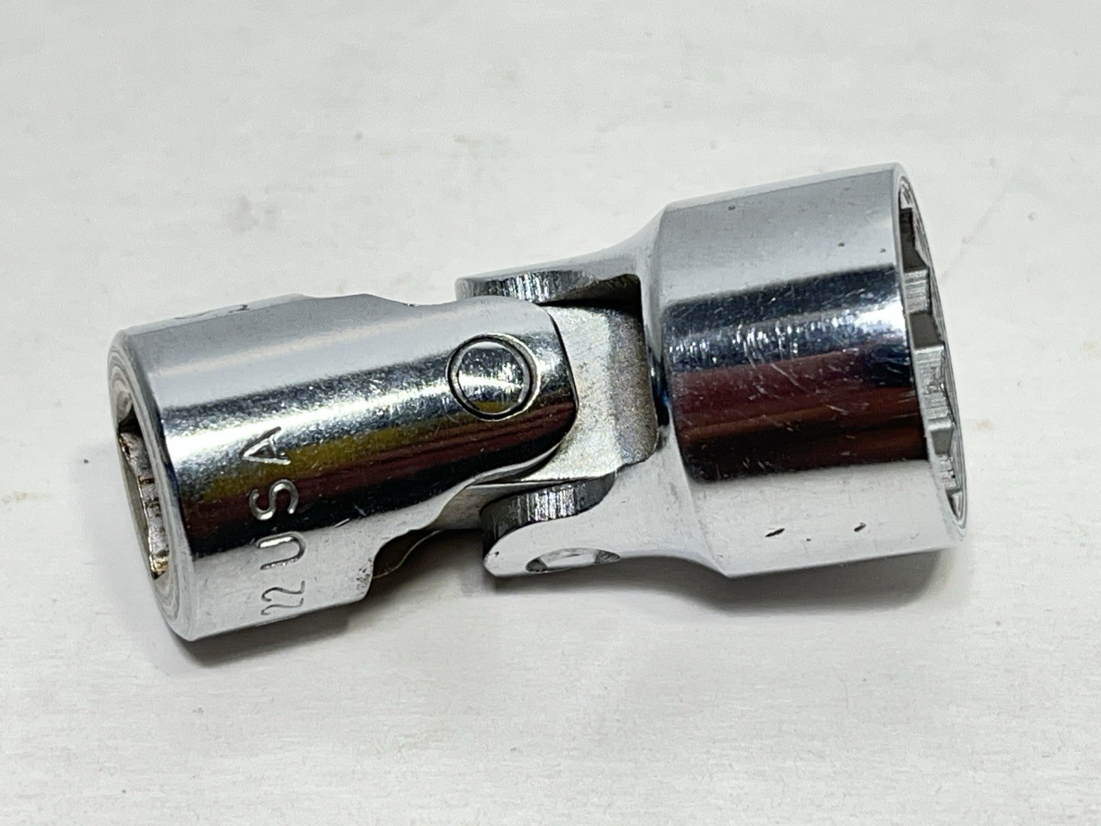 Snap On 3/8″ Drive Chrome Shallow 11/16″ Swivel Socket 12 Point FVU 22 FREE SHIP