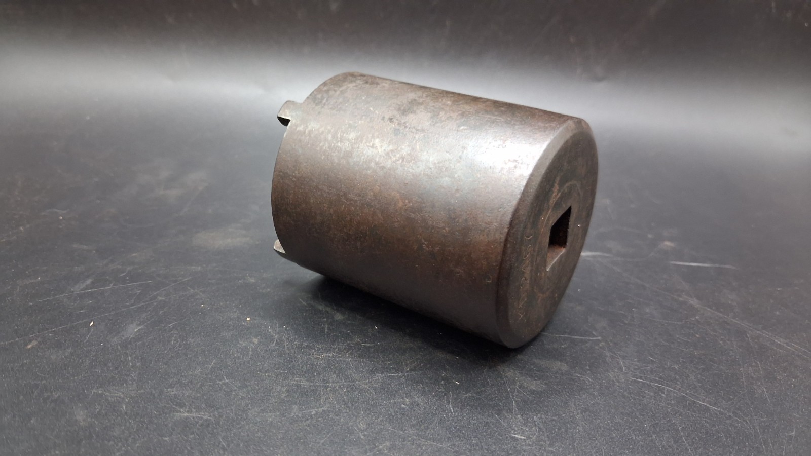 K-D Tools 2467 Front Axle Spindle Nut 4 Lug Specialty Socket 1/2″ Drive 2-3/8″