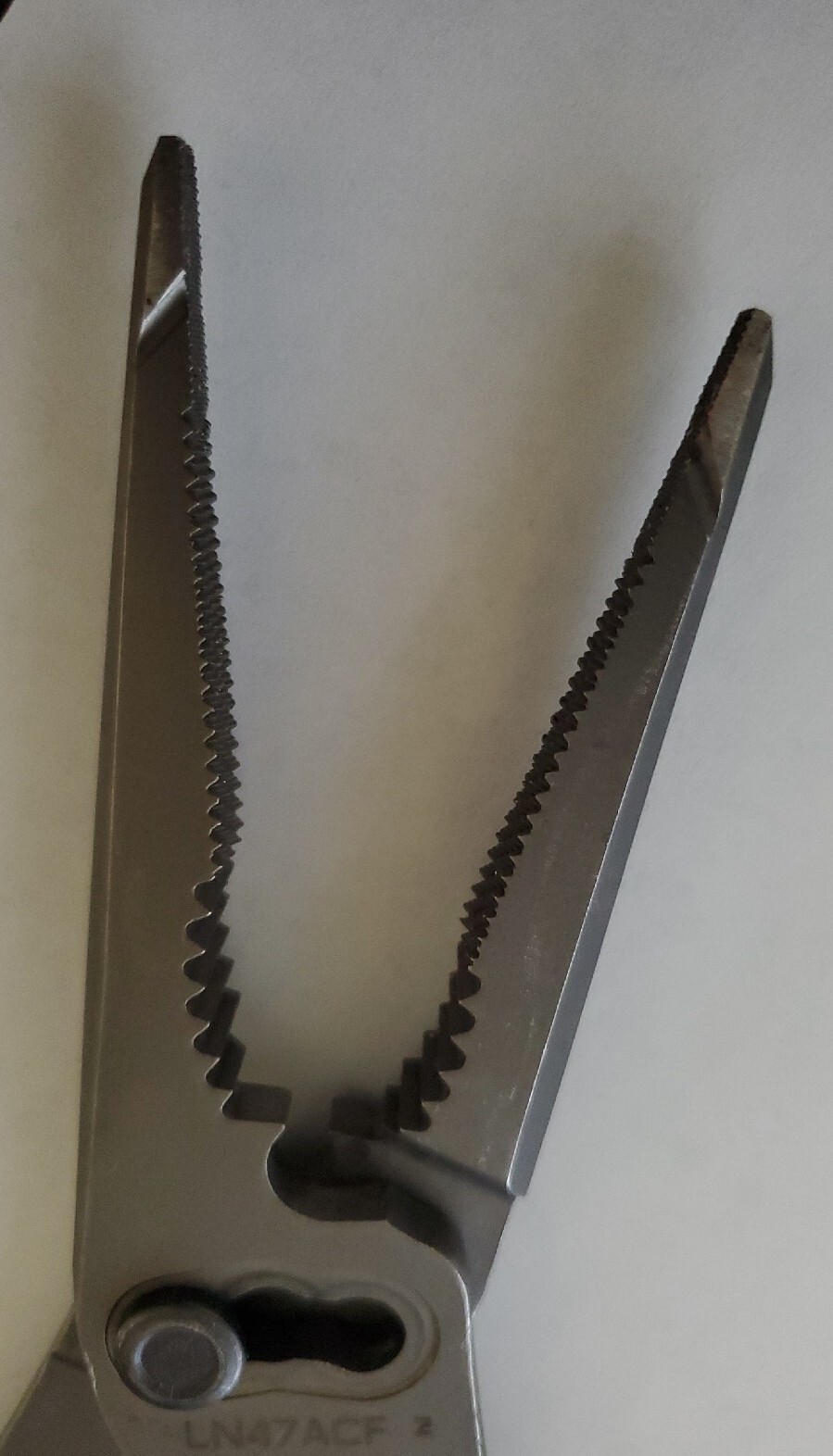 Snap On Tools 9″ Long Nose Pliers 3 Slip Joint Talon Grip 57% More Power RED NEW