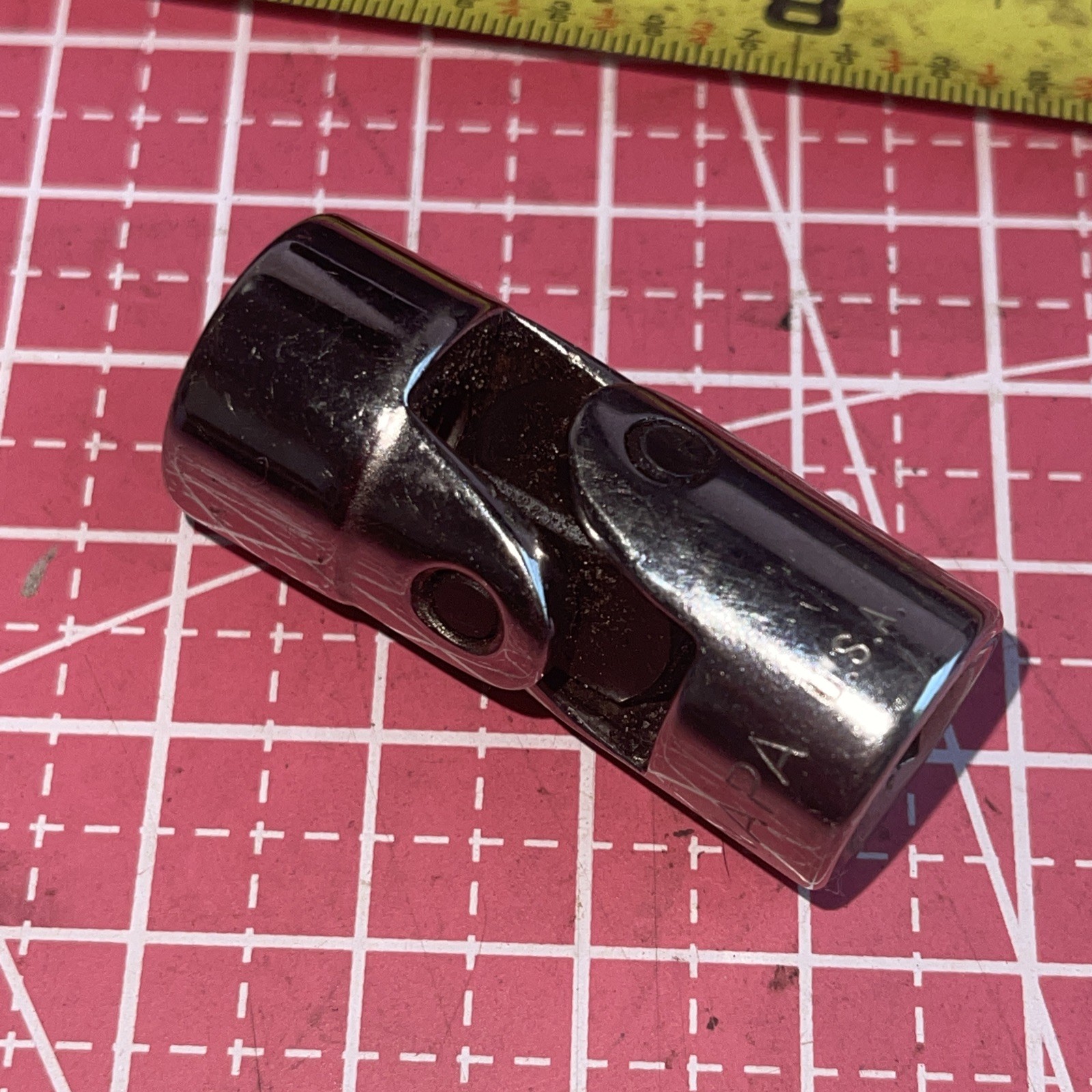 NAPA NBF18 9/16 In SAE 3/8 Drive Flex Swivel 6 Point Socket New Britain Vintage