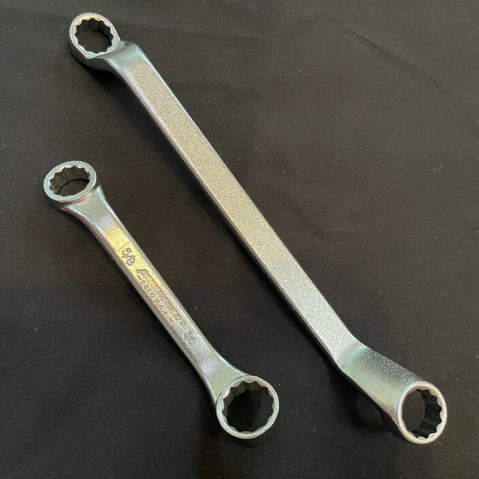 PRO AMERICA USA 12 Point 5/8 x 3/4 Double Offset Box End Wrench 2320 Set of 2