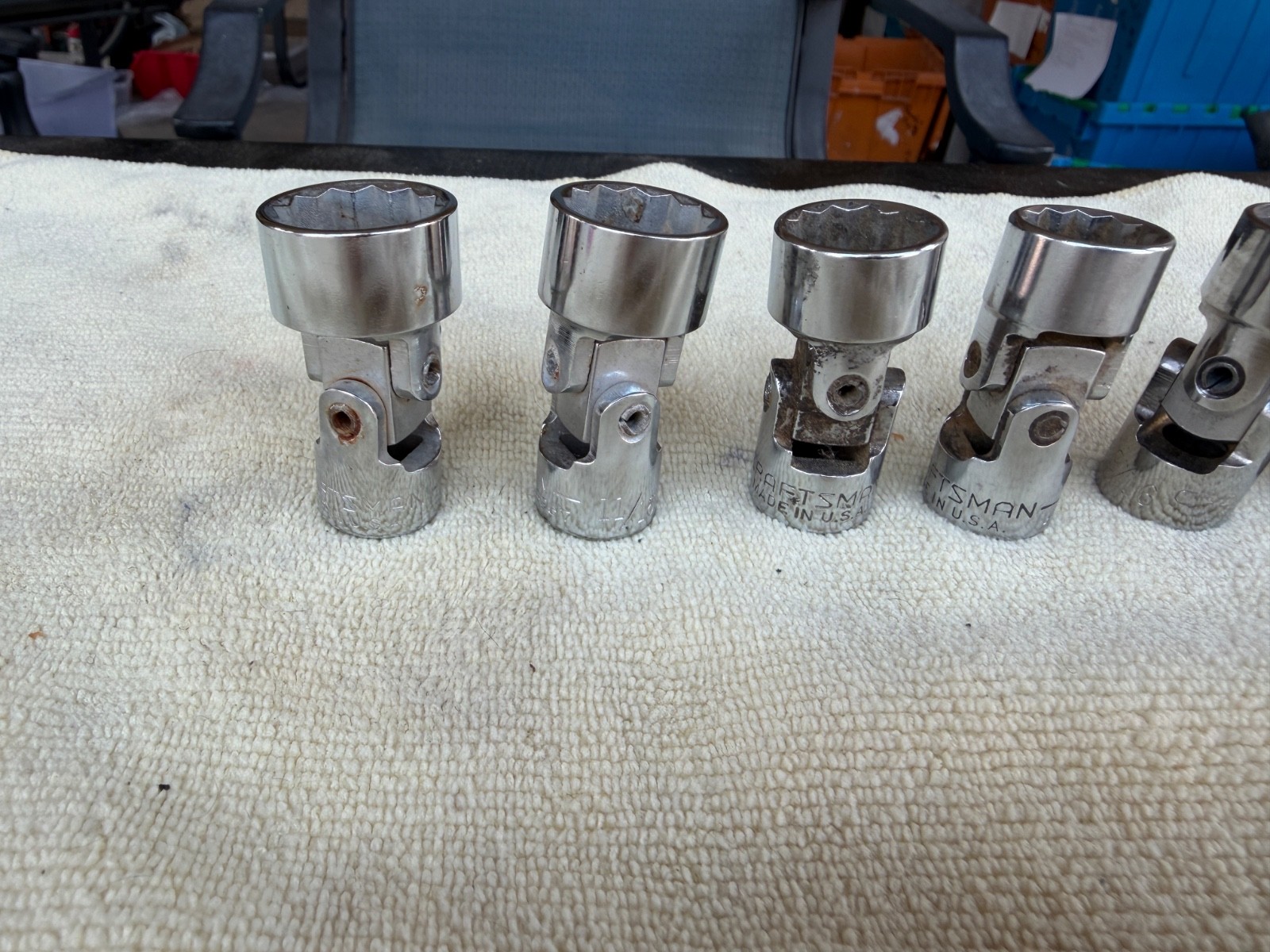 CRAFTSMAN 3/8″ DRIVE SWIVEL SOCKETS – 10 TOTAL- V & G, 7-12 POINT., 3 – 6 POINT