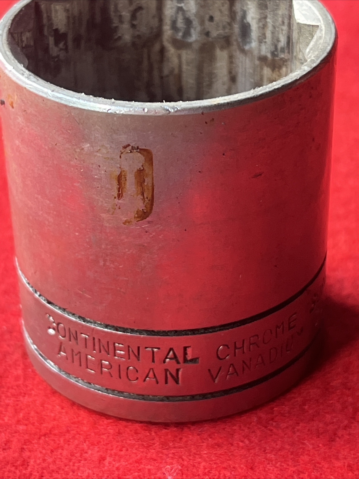 VINTAGE CONTINENTAL AMERICAN SOCKET, 1-1/4″, 1/2″ DRIVE, 12 POINT – JAPAN (t80)