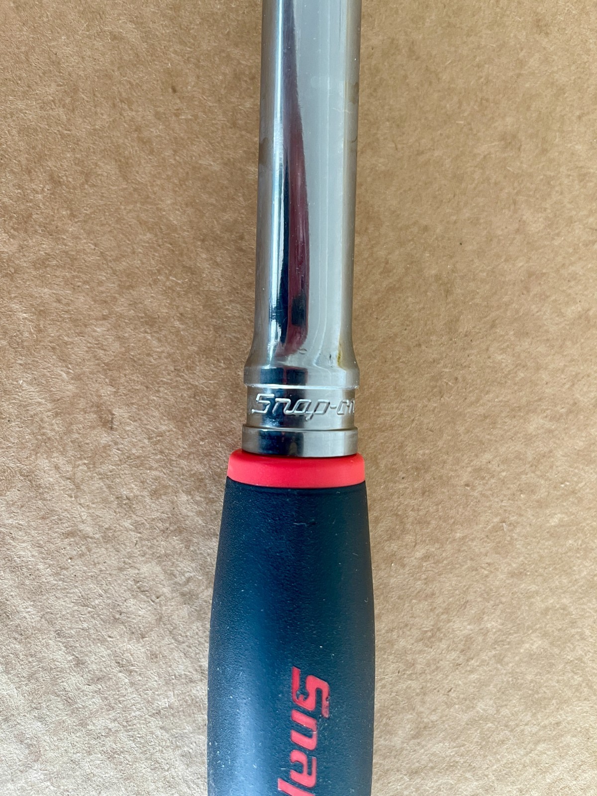 **New** Snap-On Tools 1/2″ Drive 36″ Soft Grip Handle Red Breaker Bar SHN36