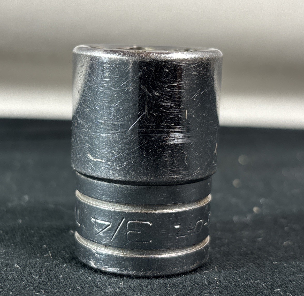 Snap-On Tools 3/4″ 6 Point 1/2″ Dr. Chrome Socket – TW241