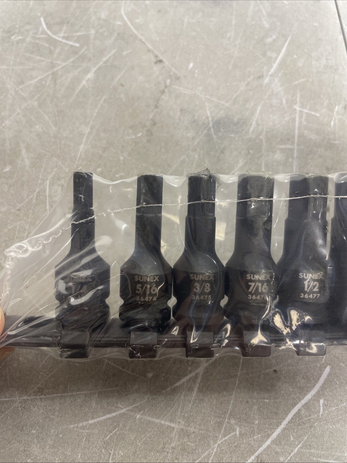 sunex 3/8” drive hex set 16 pcs 1/4”-5/8” and 4mm-14mm