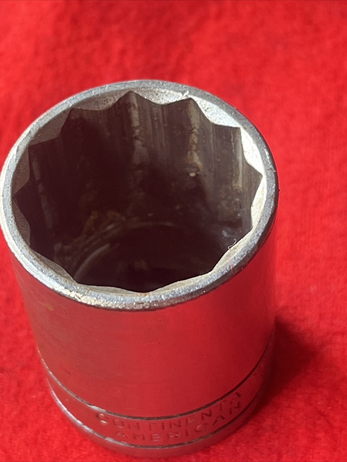VINTAGE CONTINENTAL AMERICAN SOCKET, 1-1/16″, 1/2″ DRIVE, 12 POINT – JAPAN (t80)