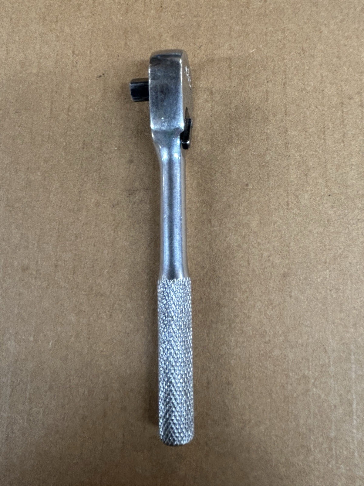 MAC Tools 1/4″ Drive Knurled Pear-Head Ratchet 5″ Long MR5