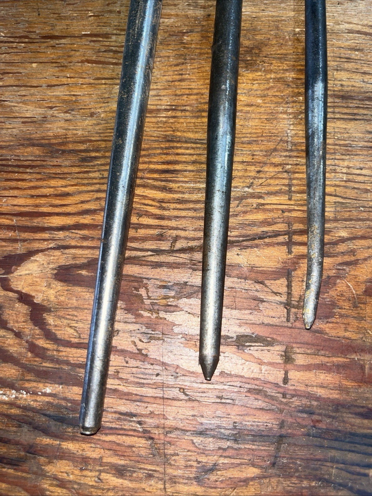 Snap-on PBS704 4 pc Prybar Set (6-20″) Lady foot Rolling Head Pry Bar Set
