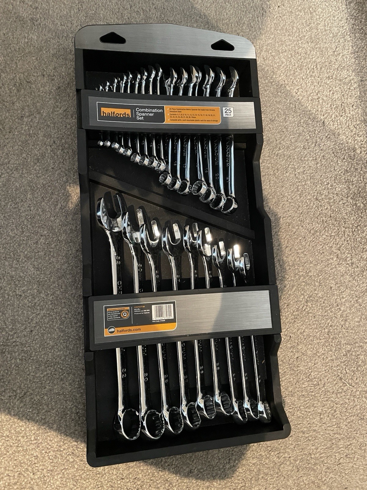 Halfords 25 Piece Metric Combination Spanner Set Chrome Vanadium Steel Brand-New