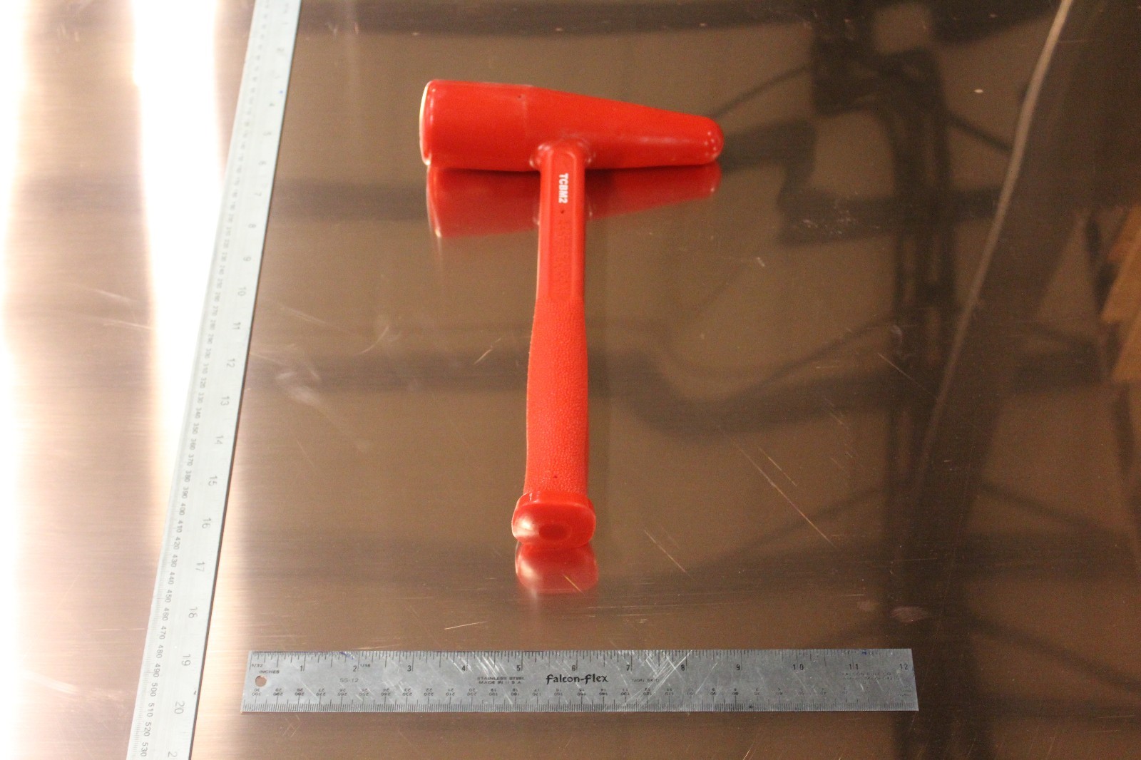 1.7LB DEADBLOW METAL FORMING TEAR-DROP BOSSING MALLET – 2″ DIA X 7″L HEAD