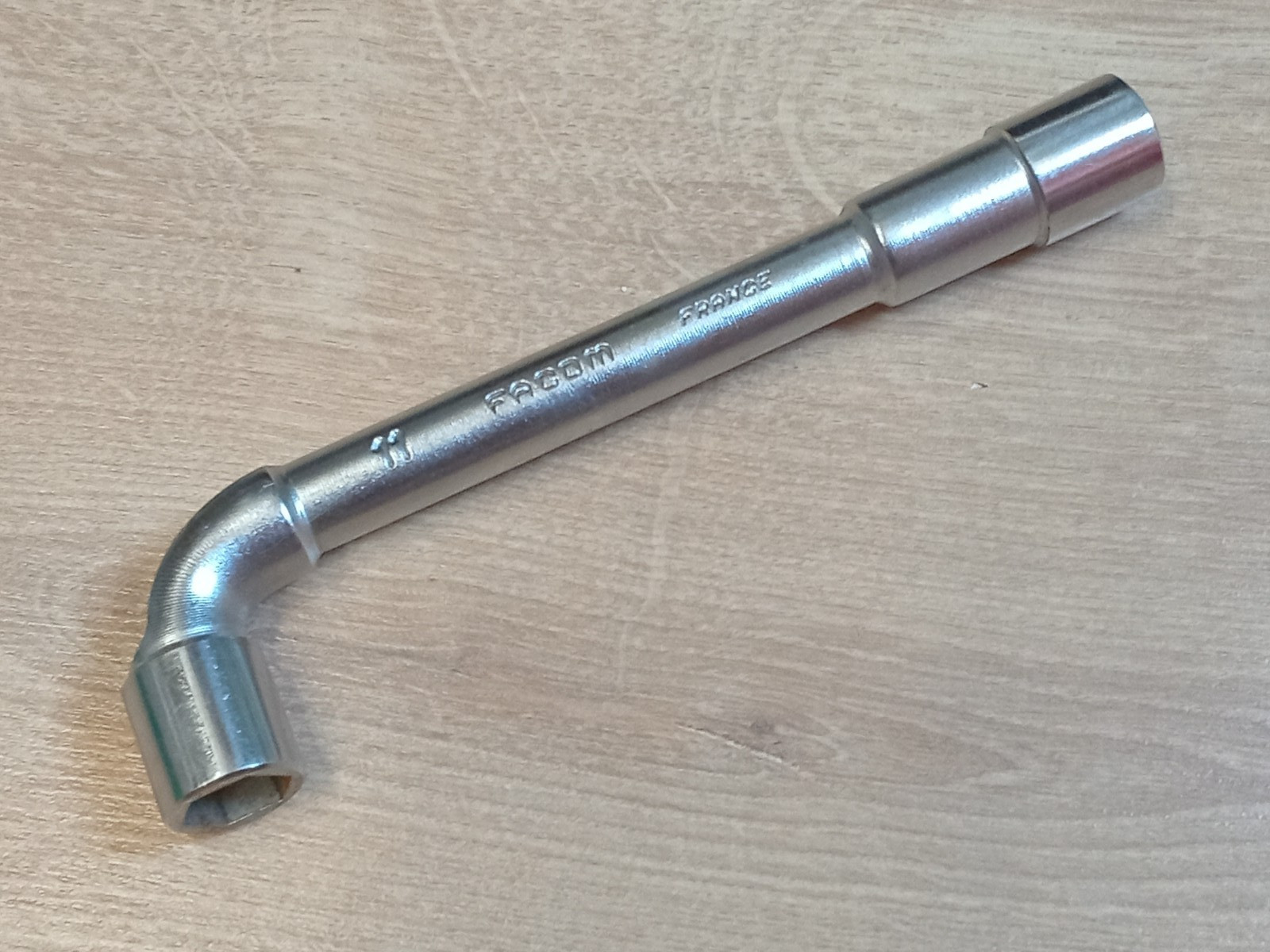 Facom No75, 11mm, Vanachrome Angled, Pass Through Socket Wrench, Made In France
