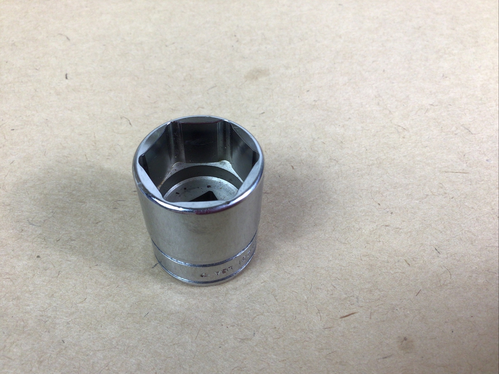 Snap-on Tools Canada *NEW* 3/8 Drive 13/16″ SAE 6pt Shallow Chrome Socket FS261