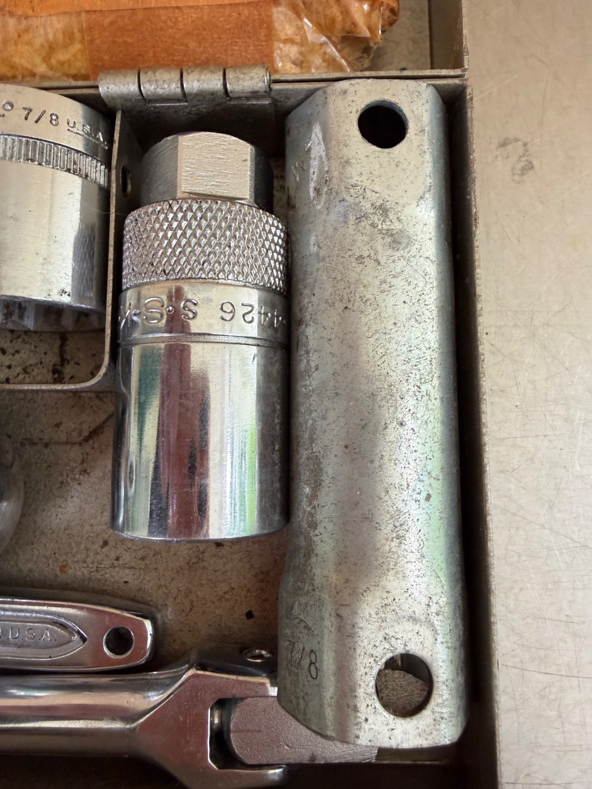 Vintage Indestro Tools USA Drive Socket Set G-20