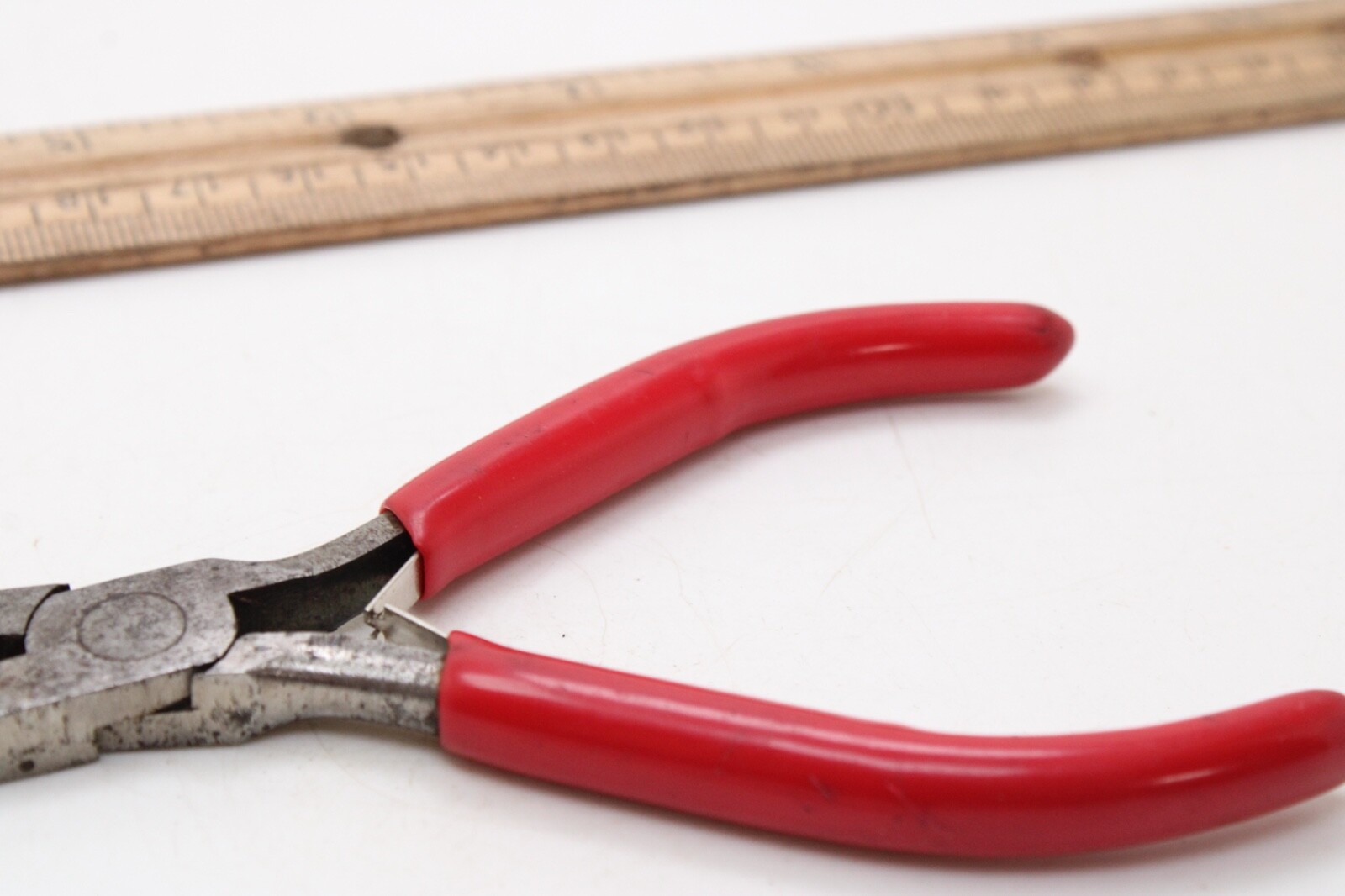 MAC Tools P301913 Spring Loaded Handle 4.5″ Needle Nose Pliers USA