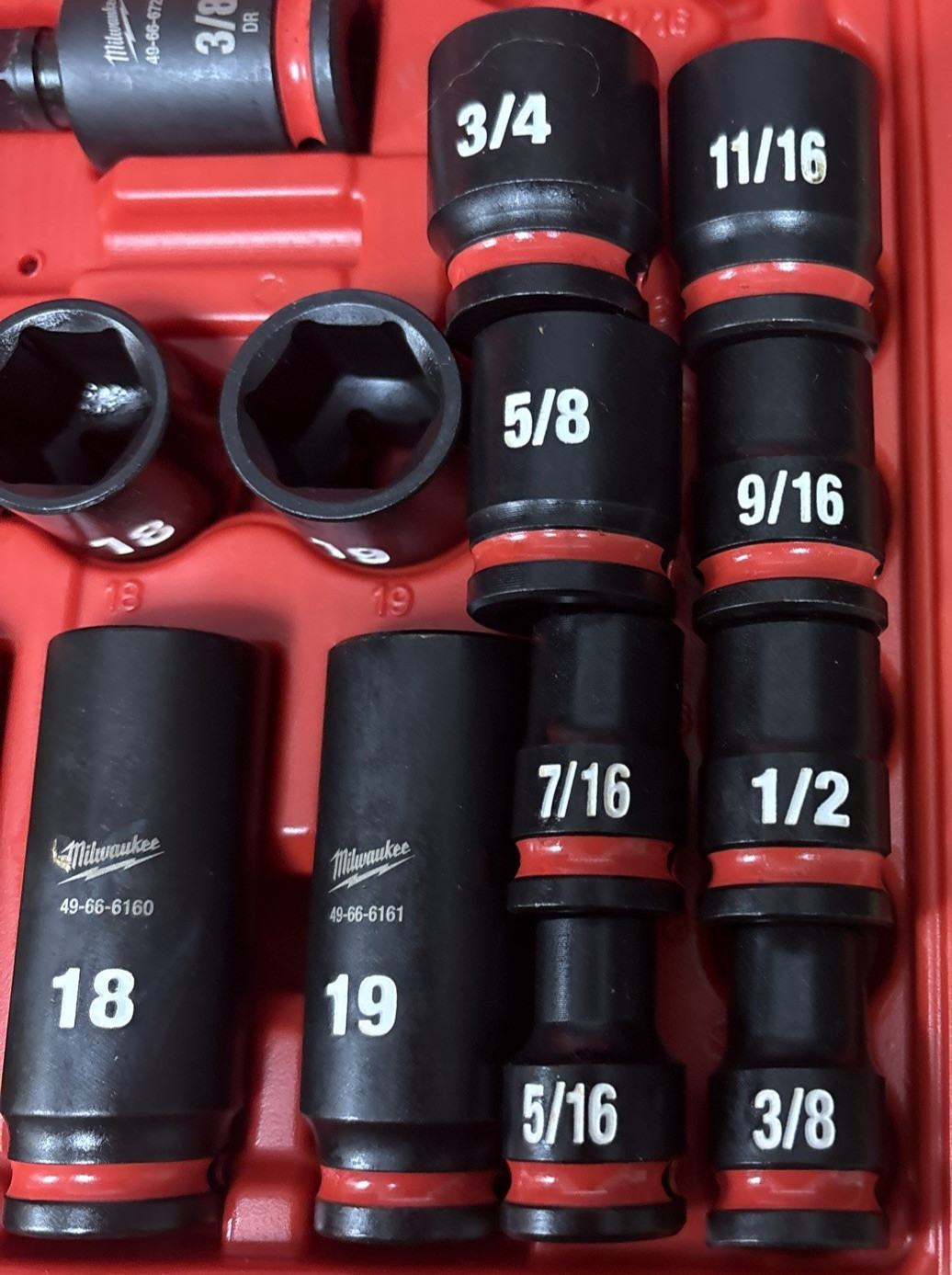 Milwaukee 3/8 Inch Drive SAE and Metric 6 Point Impact Socket Set (42-Piece)
