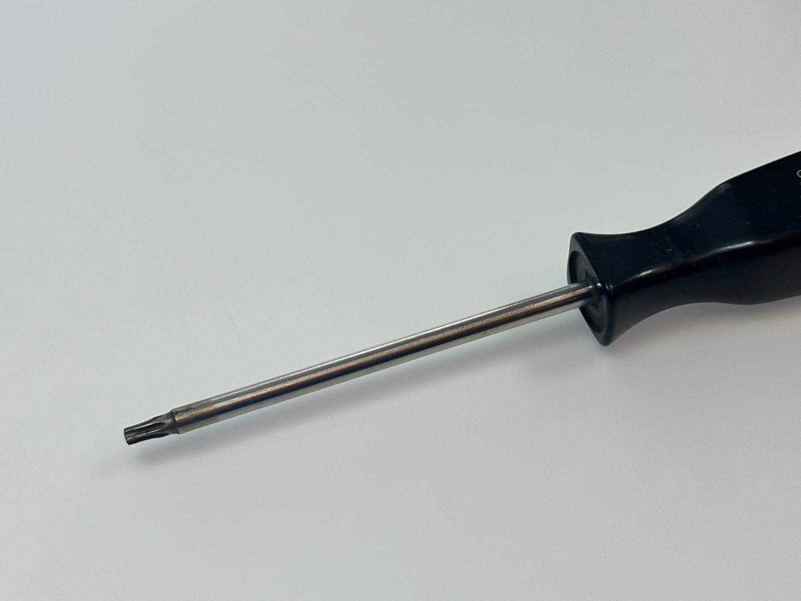 🇺🇸 Snap-on Tools USA SSTX415 T15 Torx Screwdriver, Classic Black Hard Handle