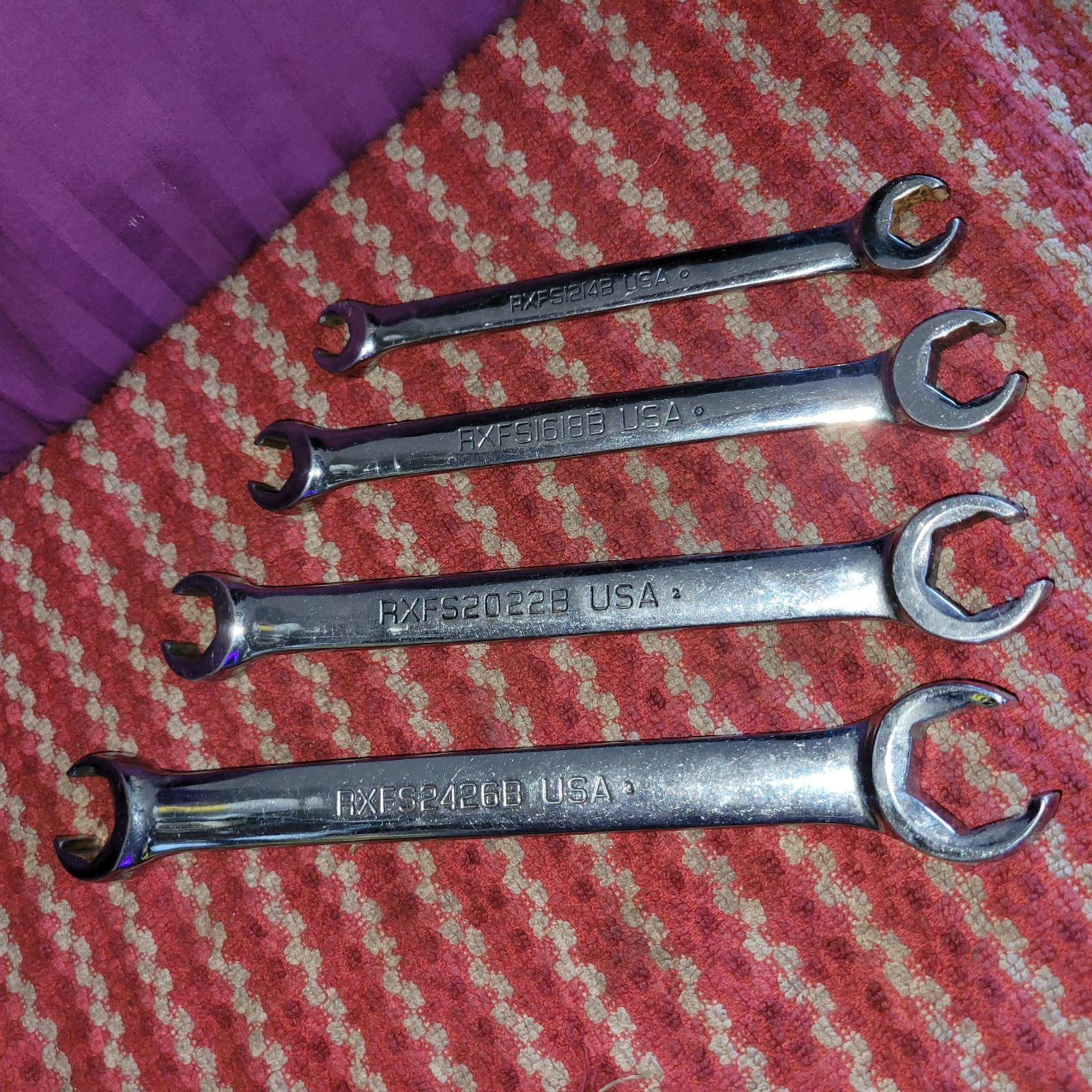 Lot (4) Snap-on Tools Tubing Wrenches 3/8* 7/16* 1/2* 9/16* 5/8* 11/16* 3/4 NICE