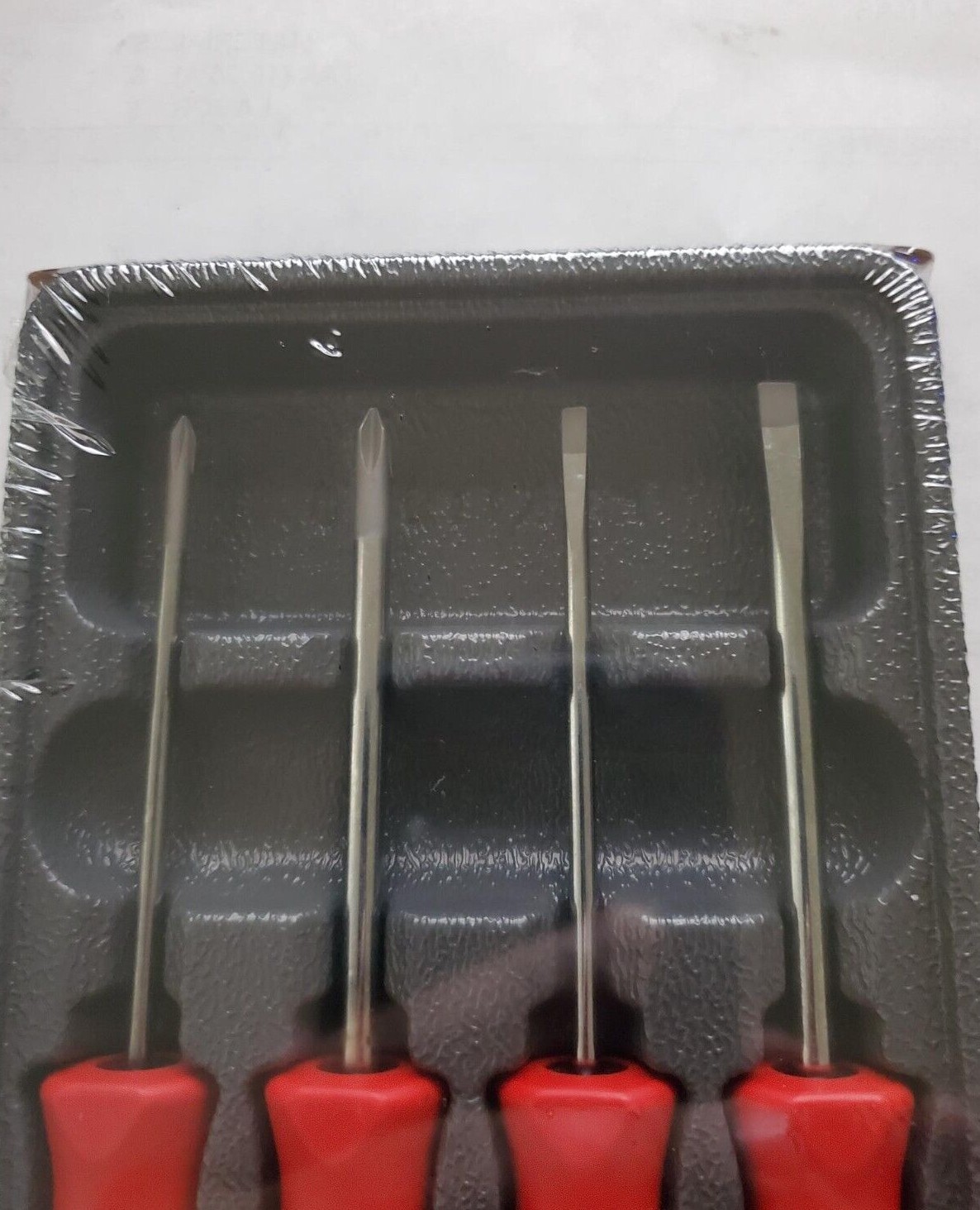 Snap-on Tools 4pc Soft Grip Mini screwdrivers Set SGDX40BR, 6 colors NEW!!!!!!!!