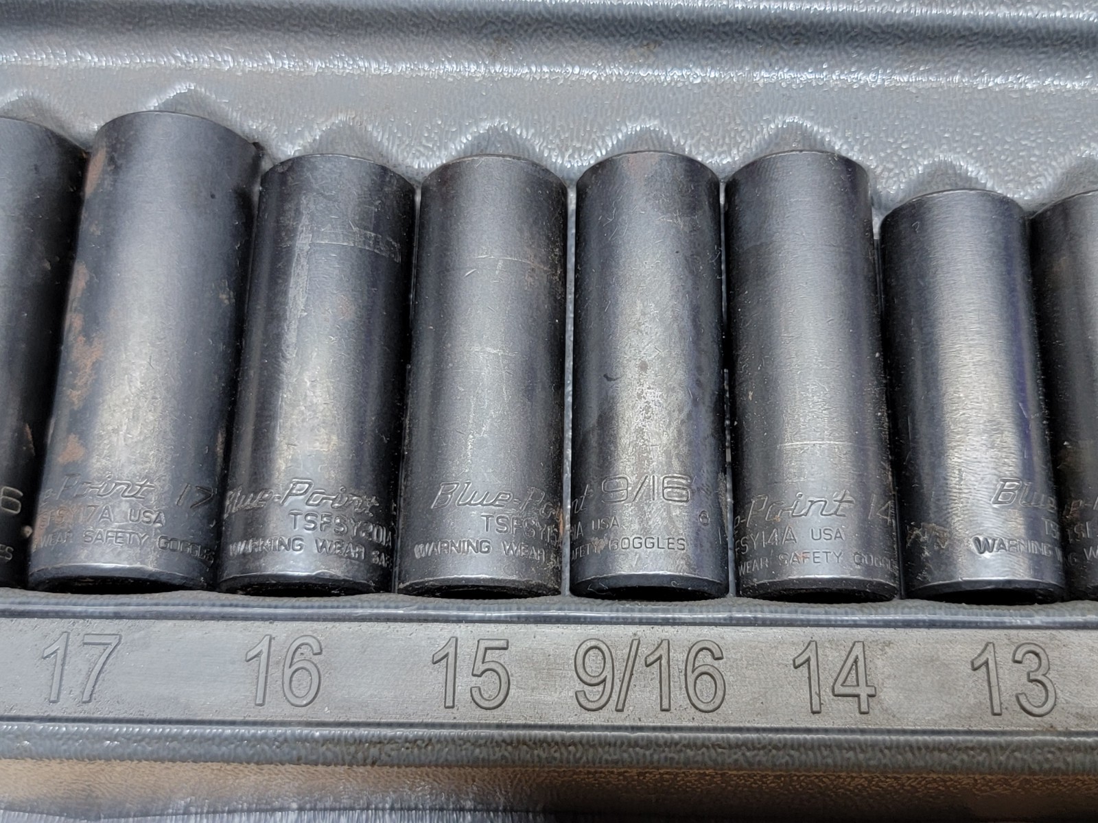 Blue-Point 3/8″ Drive DEEP Metric & SAE TWIST Impact Socket Set 213TSFSYA