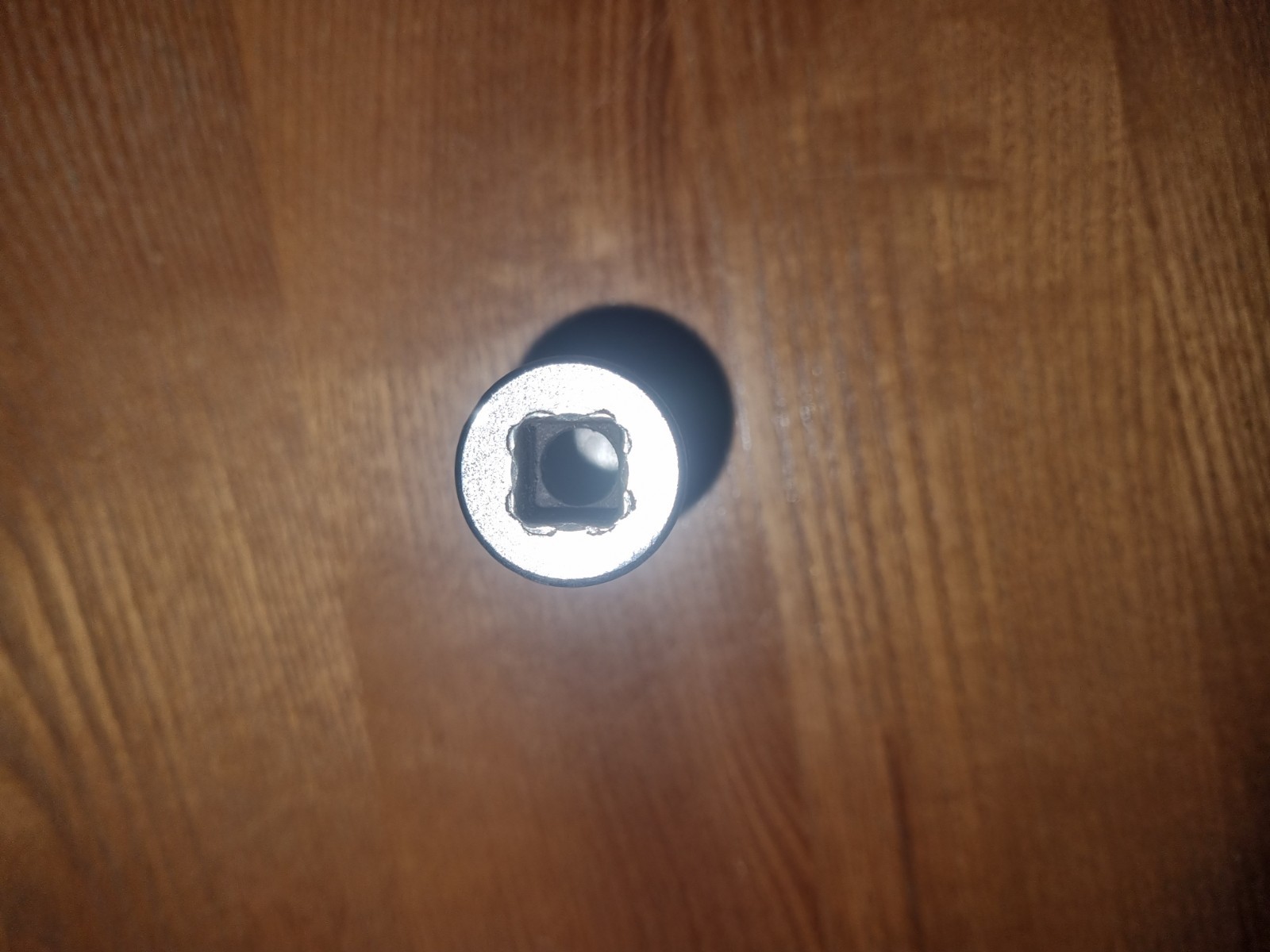 Snap-on SFSM18 18mm 3/8″ drive 6-point deep socket Tool