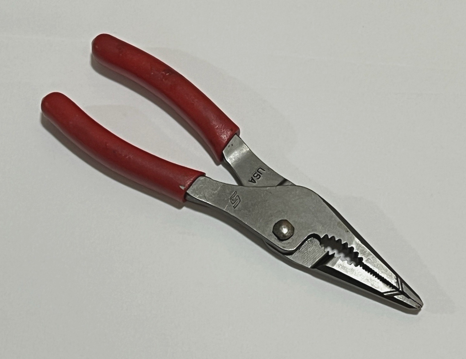 Snap On LN46ACF Long Nose Slip Joint Soft Grip Pliers 7″ Long USA NICE
