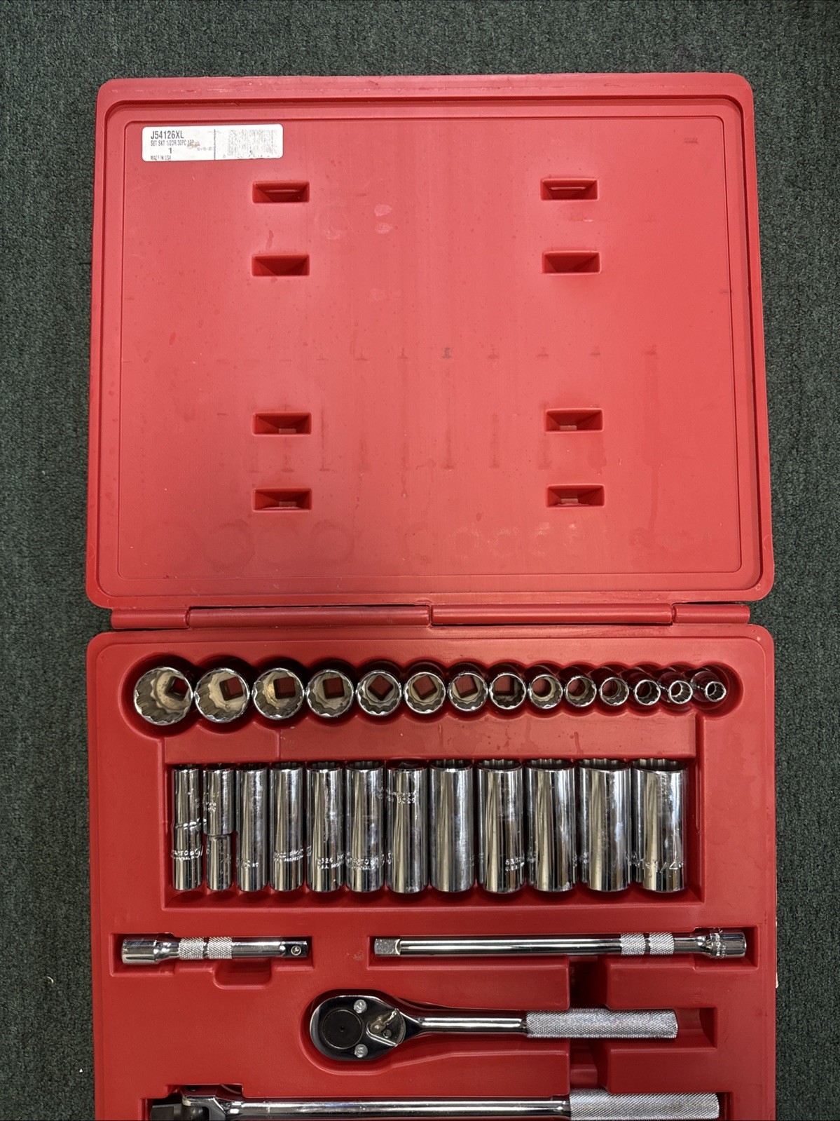 Proto 30 piece 1/2” drive 12 point socket set J54126