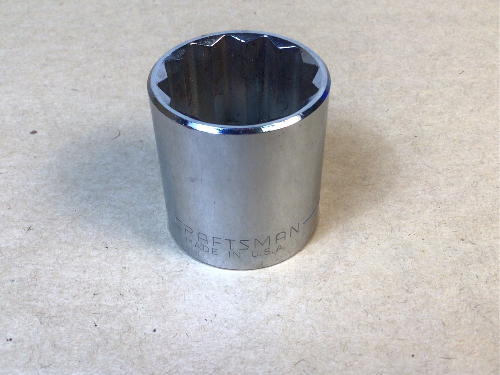 Craftsman USA 1-1/4″, 12 Point 1/2 Drive Shallow Socket 47517 Inverted G Series