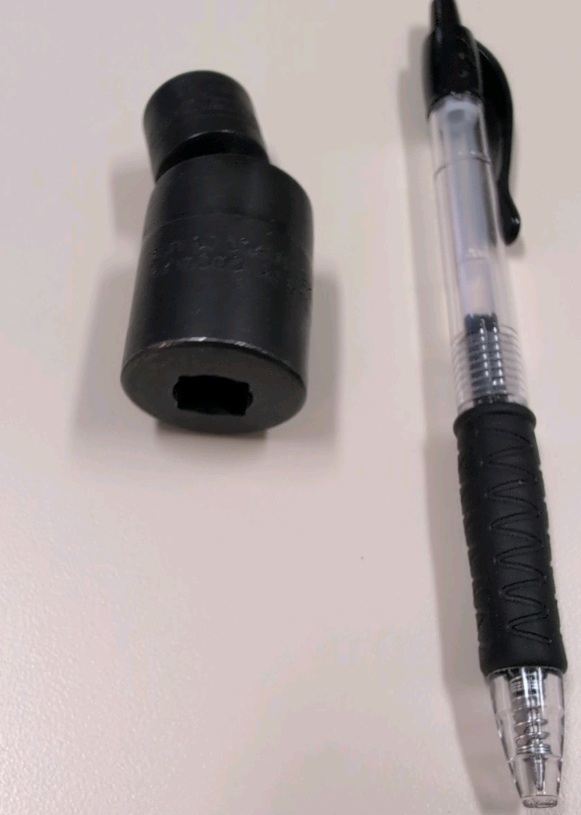 New! Snap-on 3/8″ Drive 6-POINT SAE 1/2” shallow swivel impact Socket IPF16C
