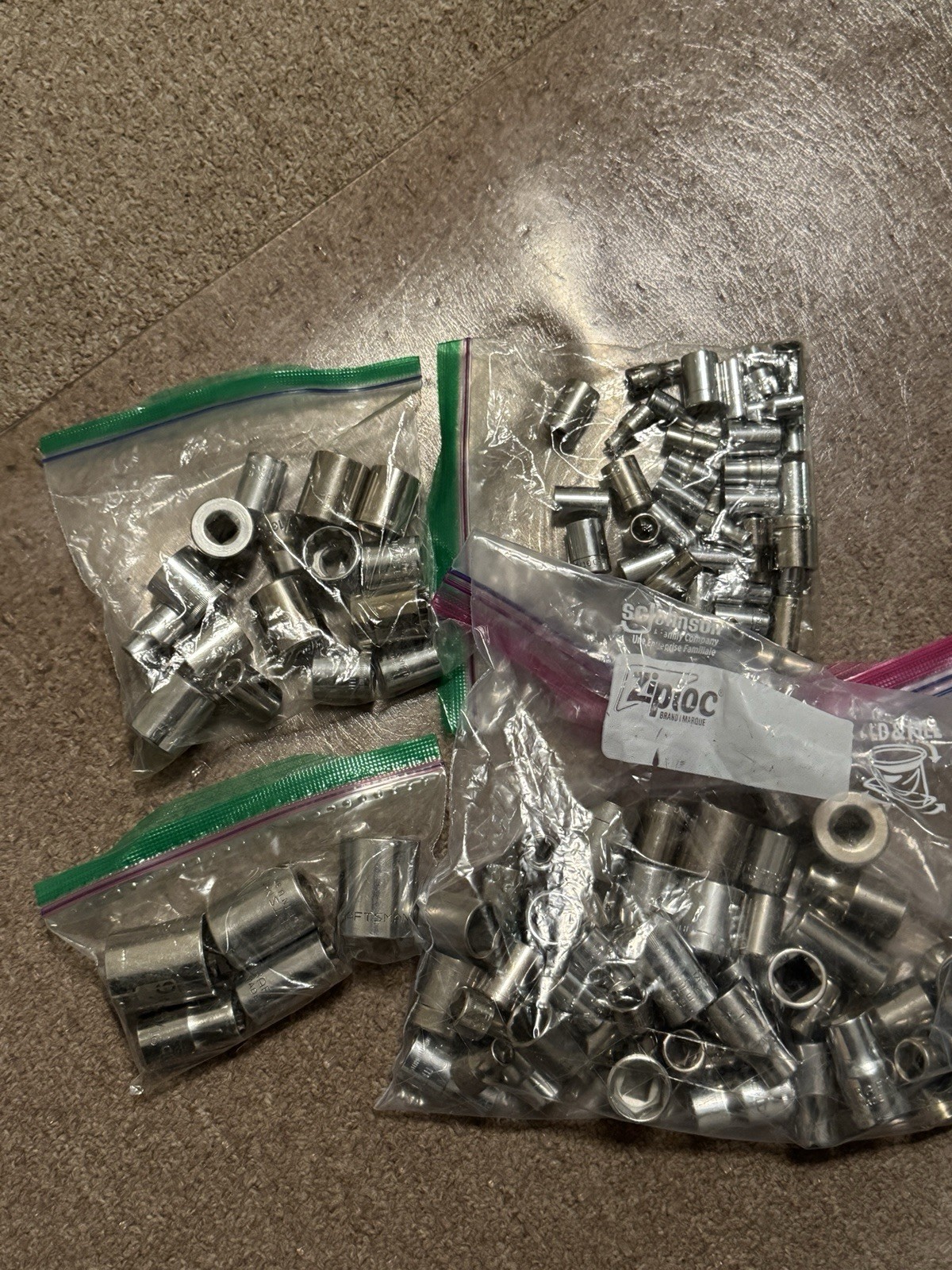 Craftsman Socket Variety 124 pieces in total, include 9 deep sockets and swivel