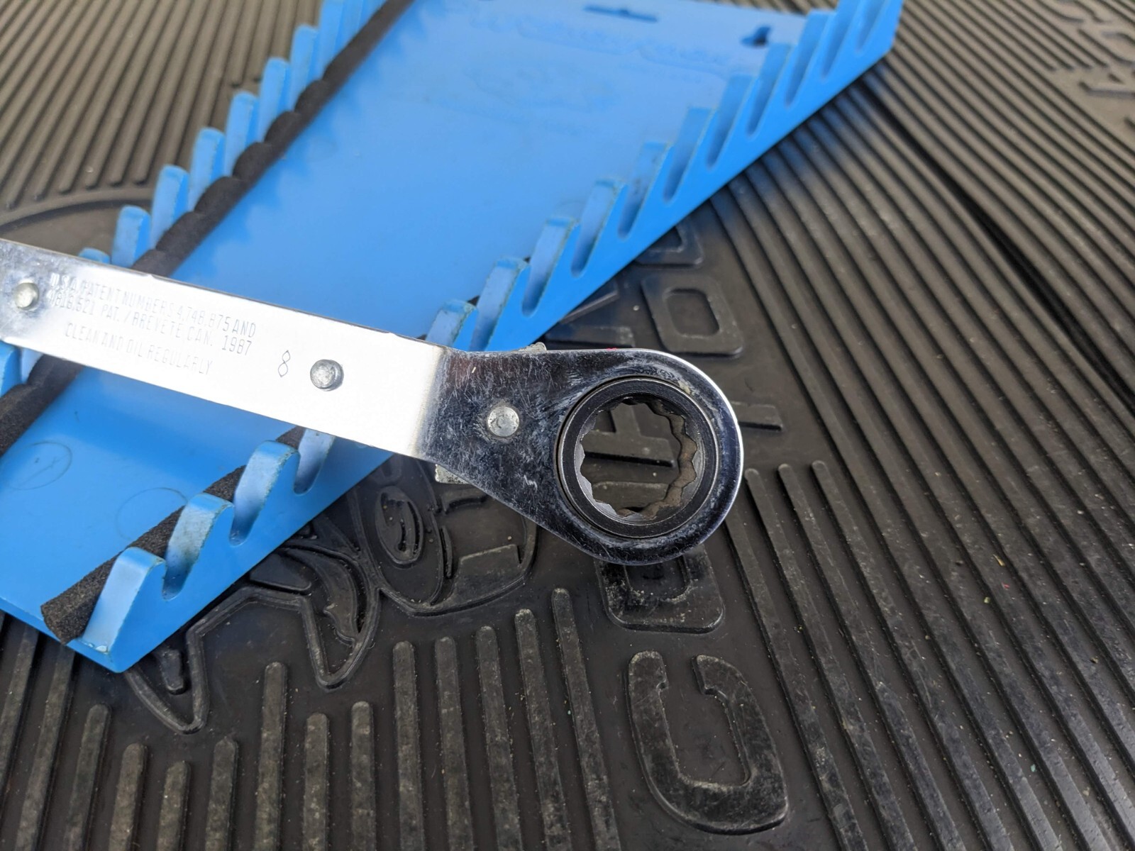 #al495 BLUE POINT RYA2022 5/8″ x 11/16″ 12 POINT OFFSET RATCHETING BOX WRENCH