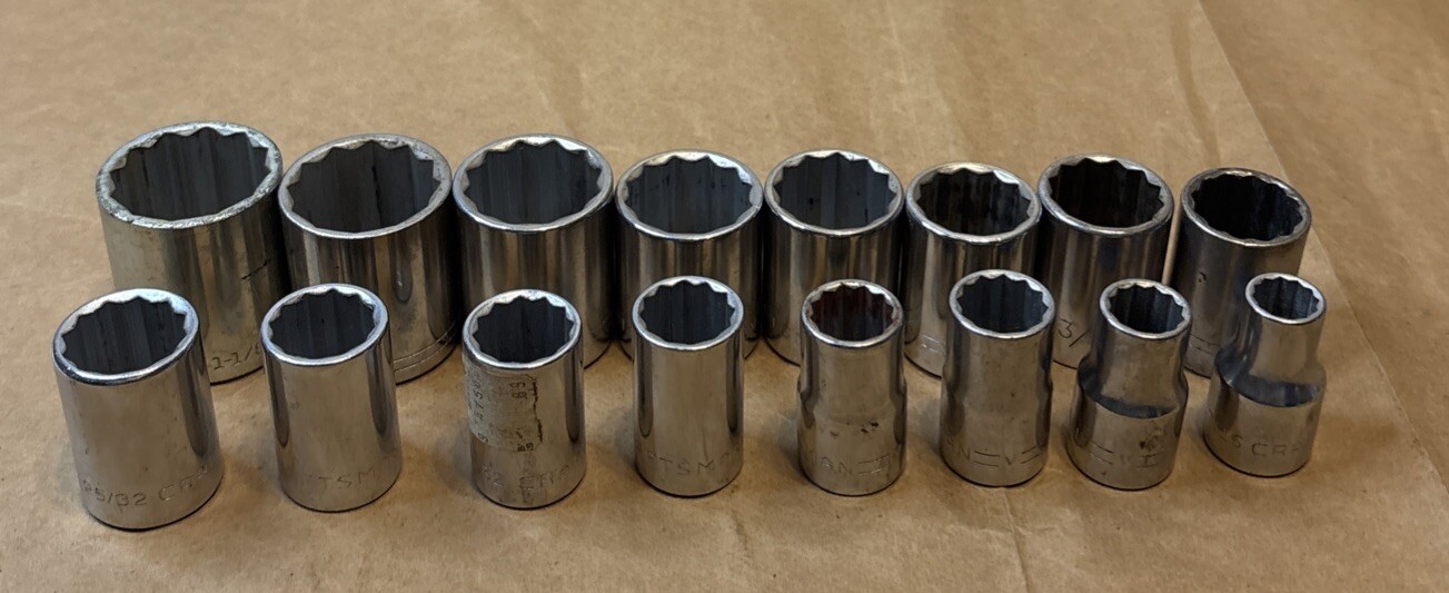 Craftsman K4-44809 1/2” Drive Ratchet 10” w/ 16 Sockets + 6” Ext. V Series USA