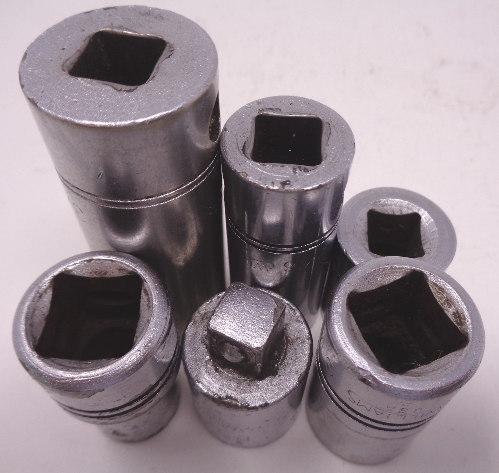 Lot of 5 Williams USA 6 & 12 point sockets, BS-131 3/8”-1/2” adapter