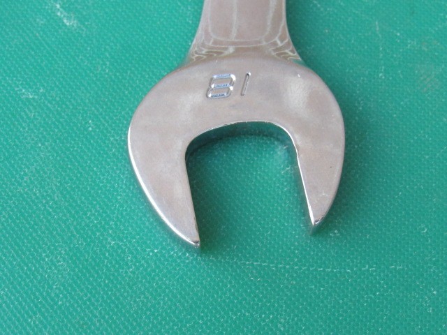 SNAP ON 18MM OEXM18 SHORT 12 POINT OPEN / BOX END METRIC WRENCH 18 MM NEW LOGO