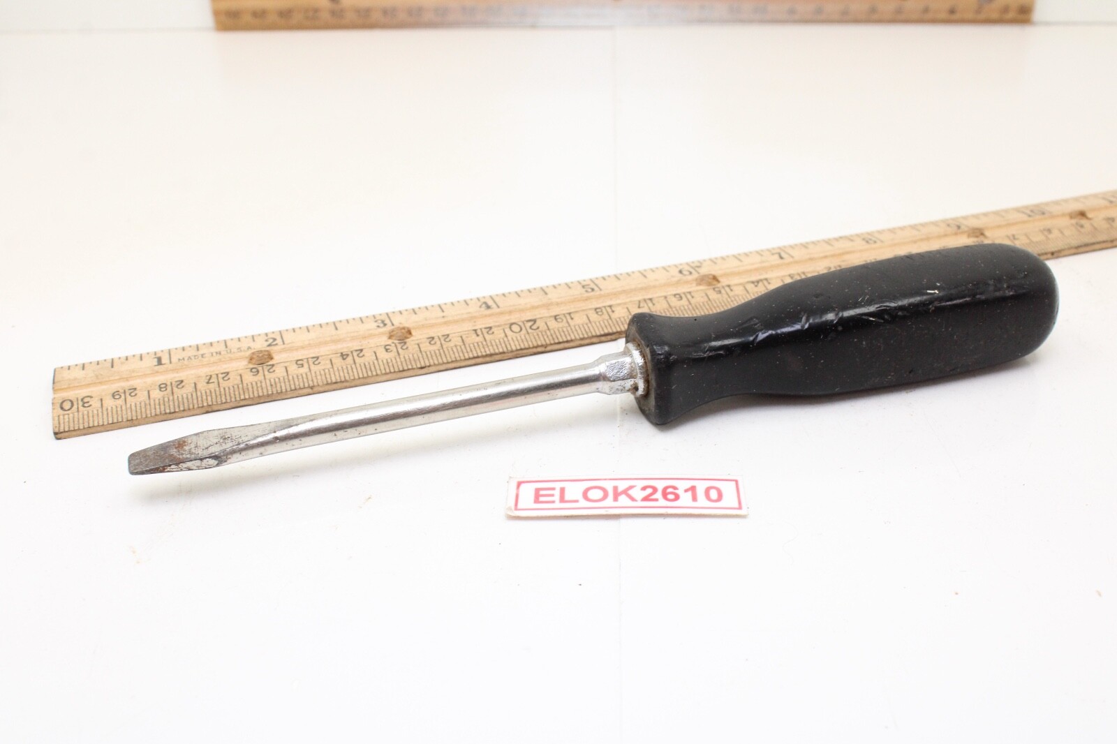 Unbranded 4″ x 1/4″ Black Hard Handle Flat Slotted Screwdriver