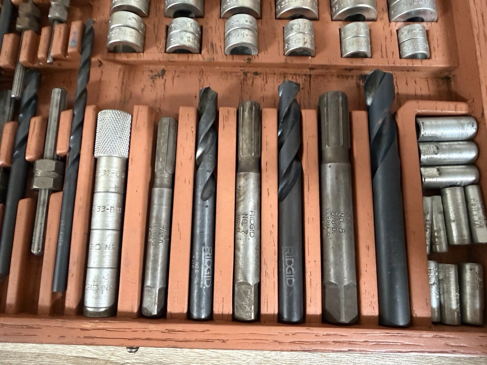 Blue Point Ridgid Tools USA Screw And Pipe Extractor Set E1025 Vintage