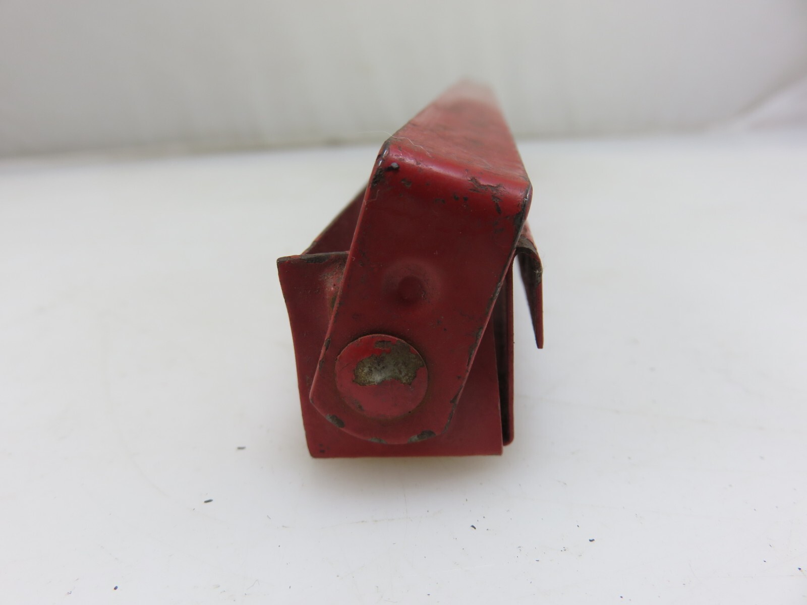 Mac XT-18 Hang-On Socket Caddy Tray Holder RED For 3/8″ Dr. Short Socket Set