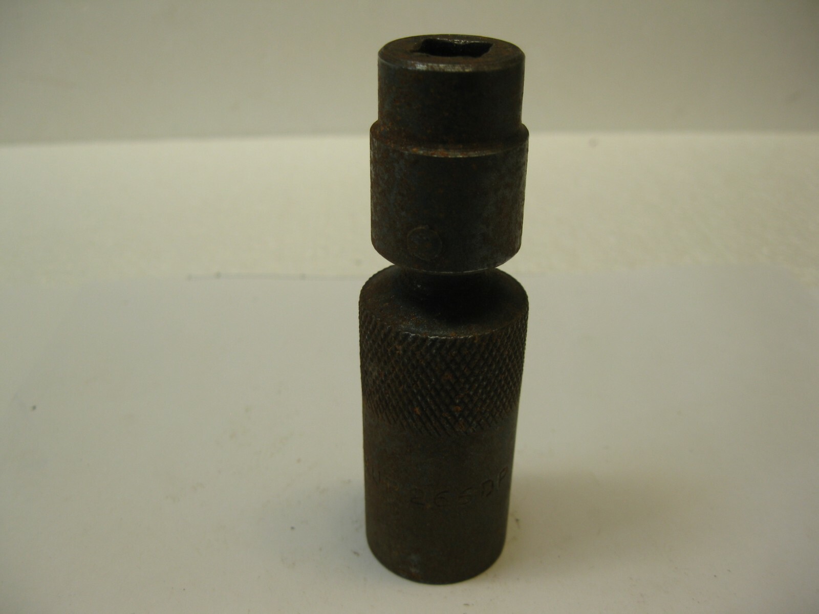 Mac tools USA 3/8″ drive 13/16 SAE 6pt Impact Swivel Plug Socket XUP266DP Nice!
