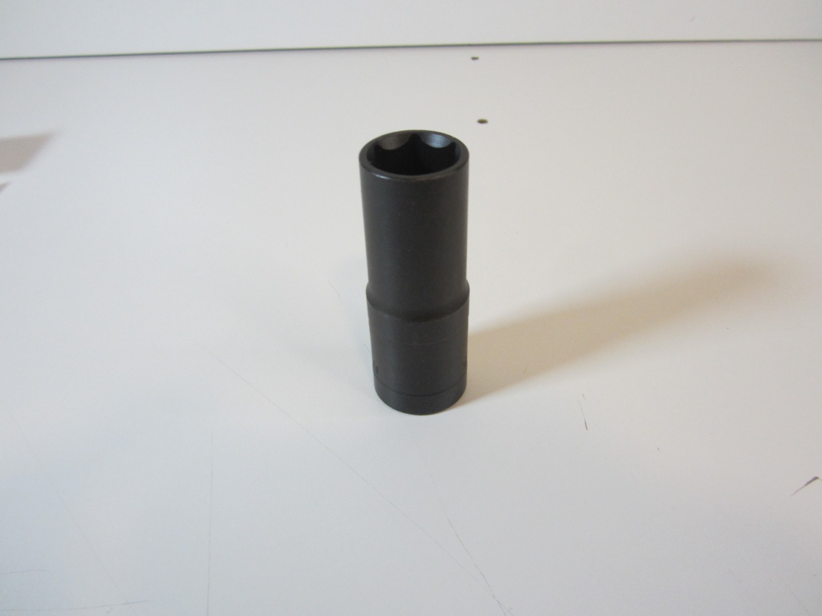MAC TOOLS TFL-1921, 19-21mm 6-point 1/2″-drive Thin Wall Flip Impact Socket USA