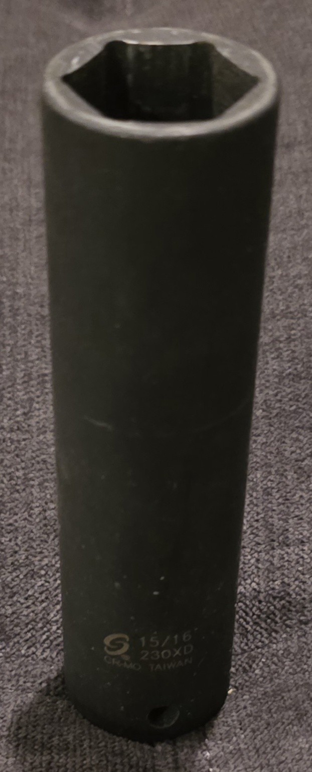 Sunex 230XD 1/2″ Drive 6 Point 15/16″ Extra Deep Impact Socket