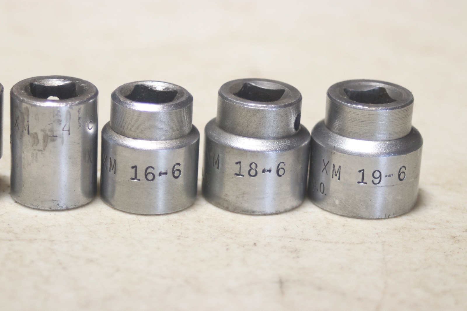 Lot of 8 MAC Tools Metric 3/8 Inch Drive 6 point Sockets 6mm-19mm