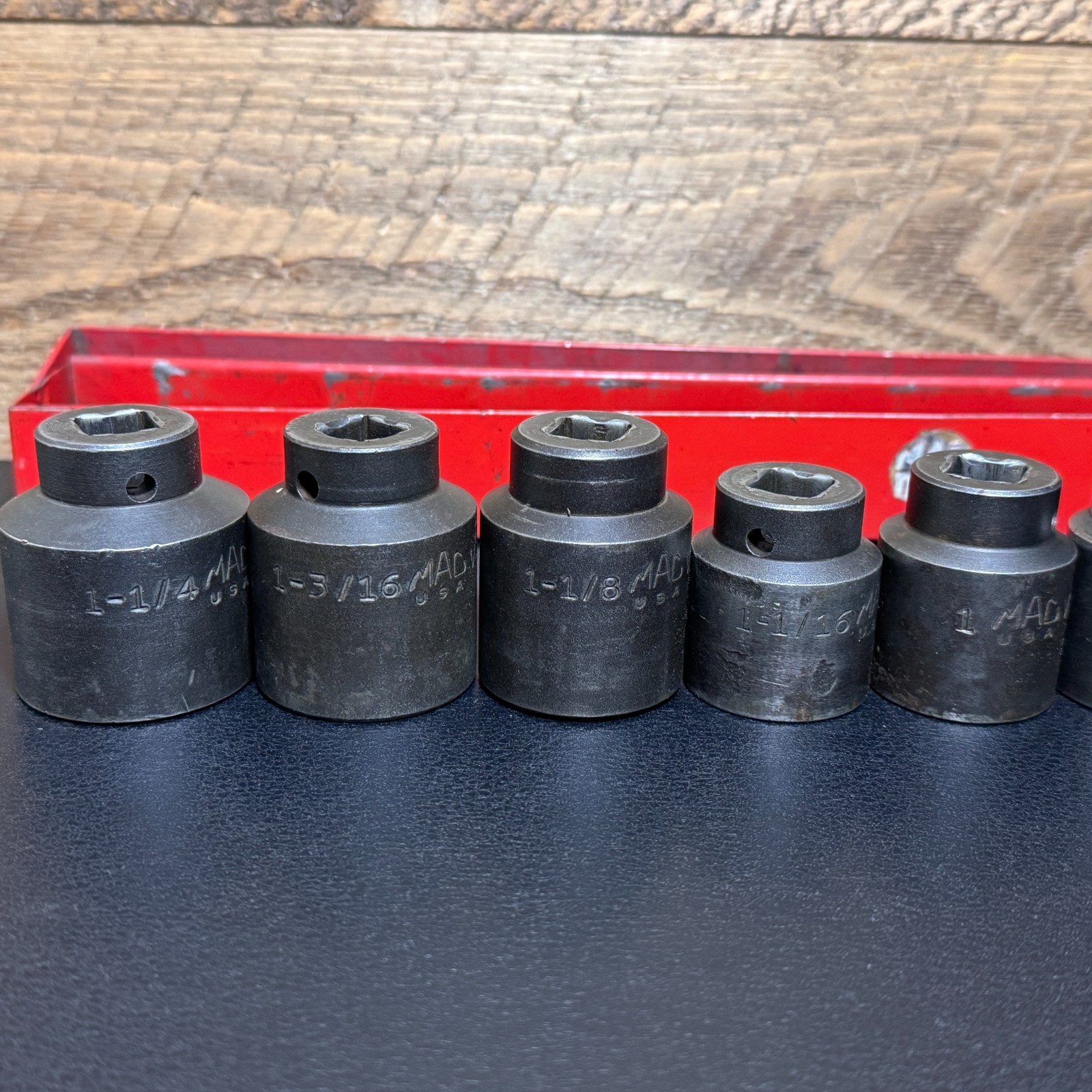 MAC Tools USA SVP156TR 1/2 Drive 6PT SAE Impact Socket Set in VT18 Tray (less 3)