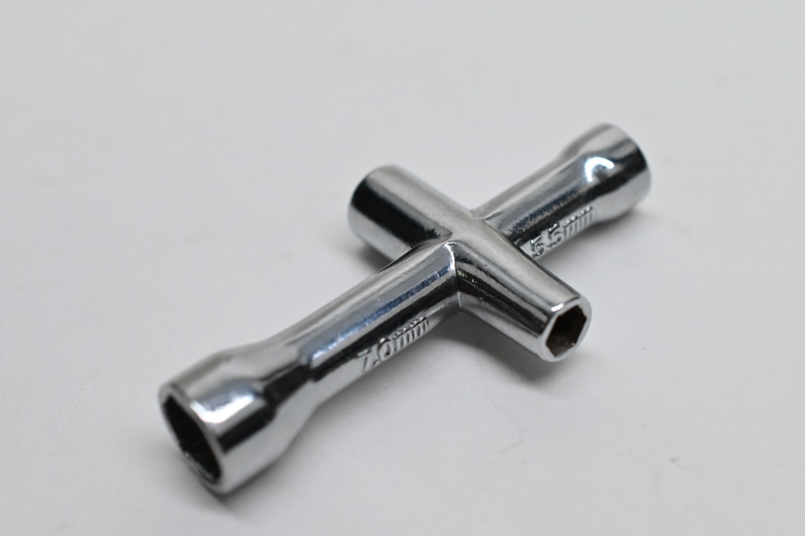 Cross wrench 4mm 5mm 5.5mm and 7mm for nuts M2, M2.5, M3 and M4