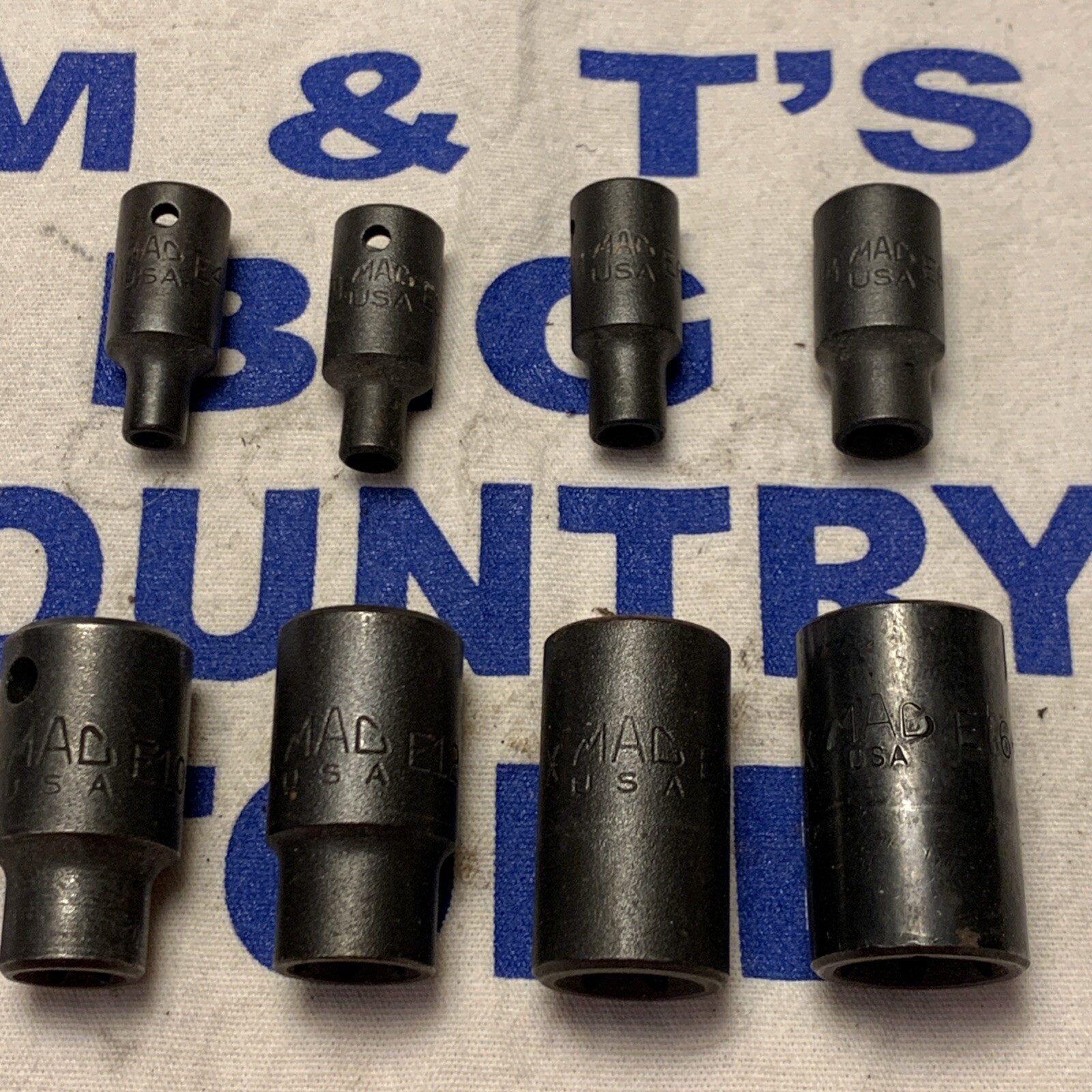 Mac Tools USA 1/4″ & 3/8″ Drive 8pc E4-E16 Inverted Star Socket Set
