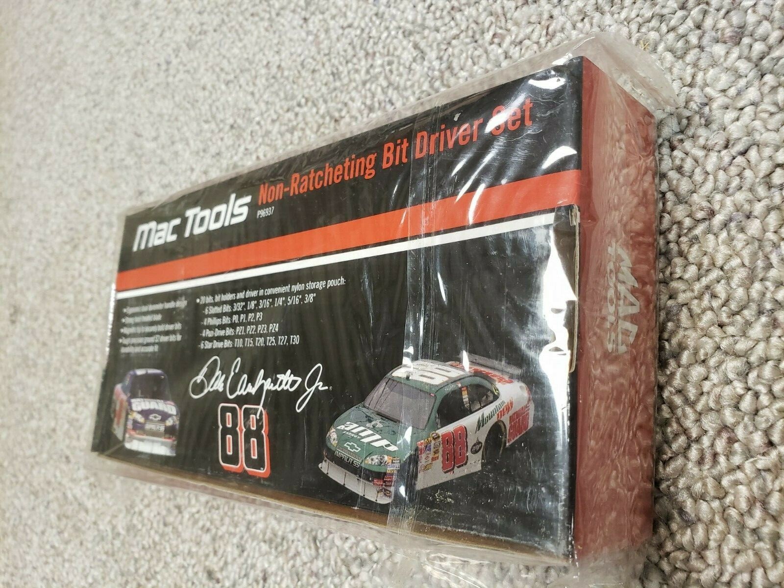 Brand New Mac Tools Non-Ratcheting Bit Driver Set P96937 Dale Earnhardt Jr 88