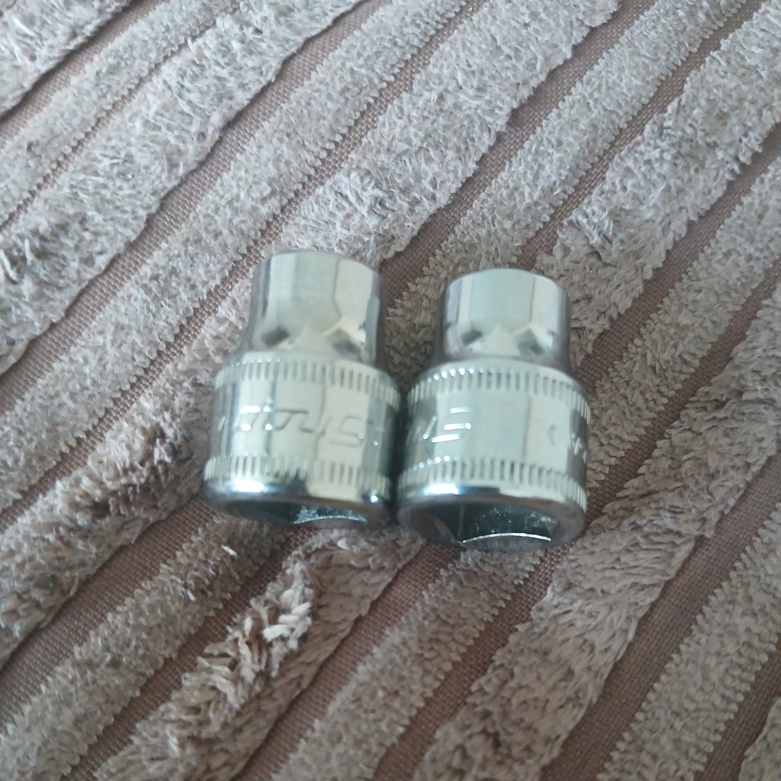 1x Snap-On 3/8″ Dr. 6-Point Shallow Socket 9mm FSM91