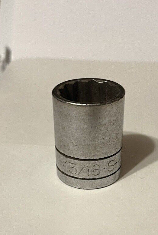 SK 13/16″ 1/2″ Drive 12 Point 13/16 In. Shallow SAE Socket 40126 USA