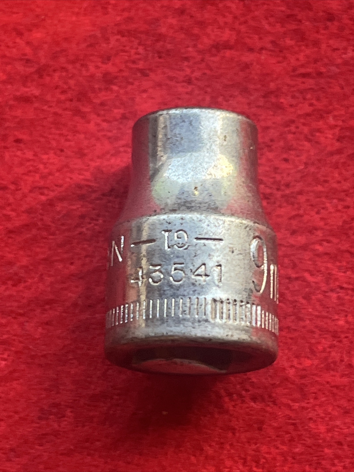 CRAFTSMAN -G1-43541 (reverse) SOCKET 9mm, 3/8” DRIVE, 6 POINT -USA (w15)