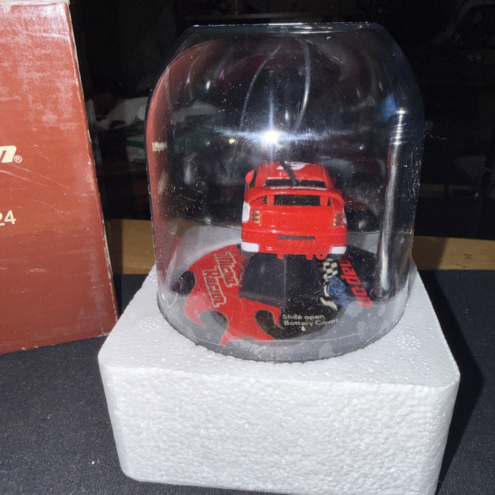 Snap-On Micro Race CAR SSX2424 New Old Stock Sealed Red/white